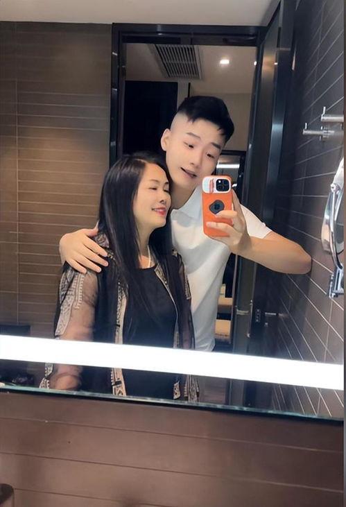 成都女房东最新爆料视频,揭露租房行业惊人内幕  第2张