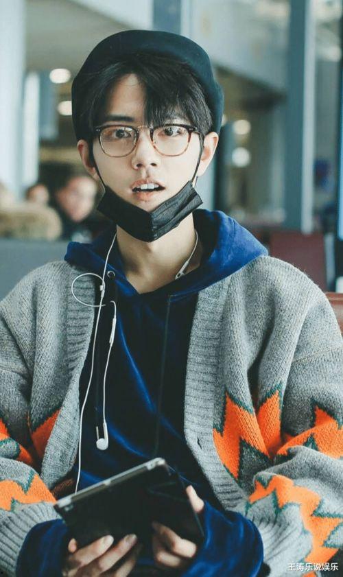 肖战今日头条粉丝爆料,今日头条独家揭秘肖战幕后故事 第3张 肖战今日头条粉丝爆料,今日头条独家揭秘肖战幕后故事 第3张